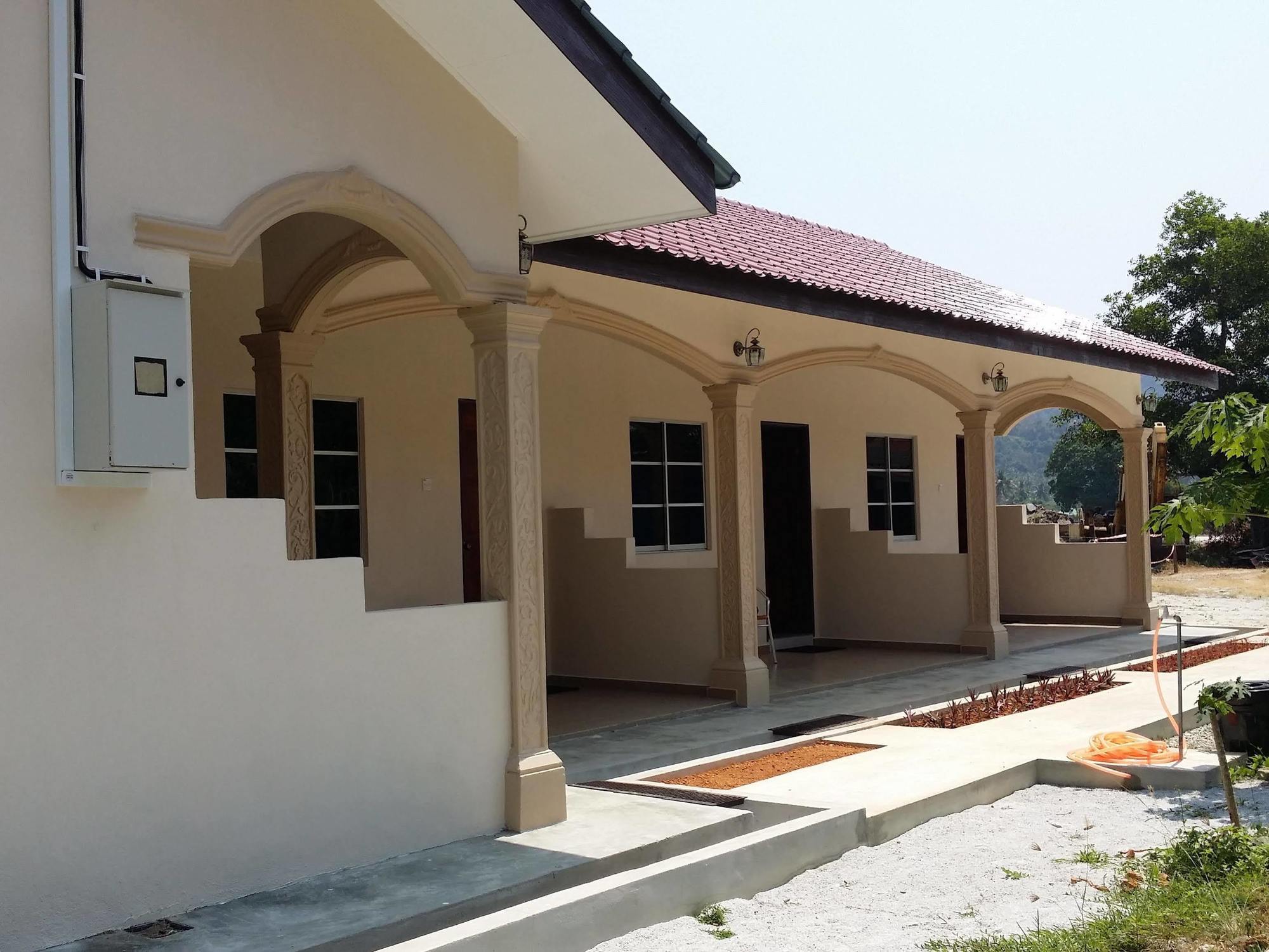 Dhania Cenang Beach Resort Pantai Cenang  Bagian luar foto
